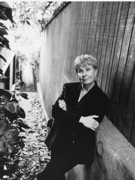 1167634_199810196853892_1142375625_o_kindlephoto-174347969